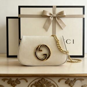 Gucci Blondie Shoulder Bag in White